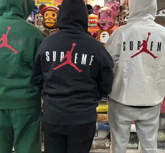 HOODED 24FW ¥329 SWEATSHIRT 0731